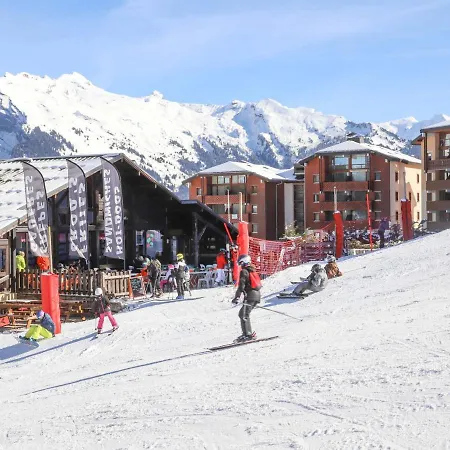 Duplex 2 Etoiles Aux Pieds Des Pistes Avec Balcon, Parking Et Equipement Complet - Fr-1-642-19 *