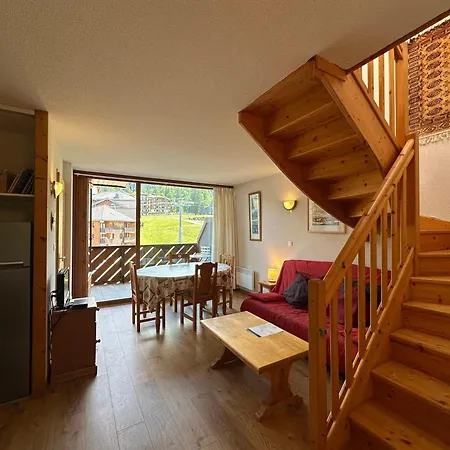 Duplex 2 Etoiles Aux Pieds Des Pistes Avec Balcon, Parking Et Equipement Complet - Fr-1-642-19 * Morillon